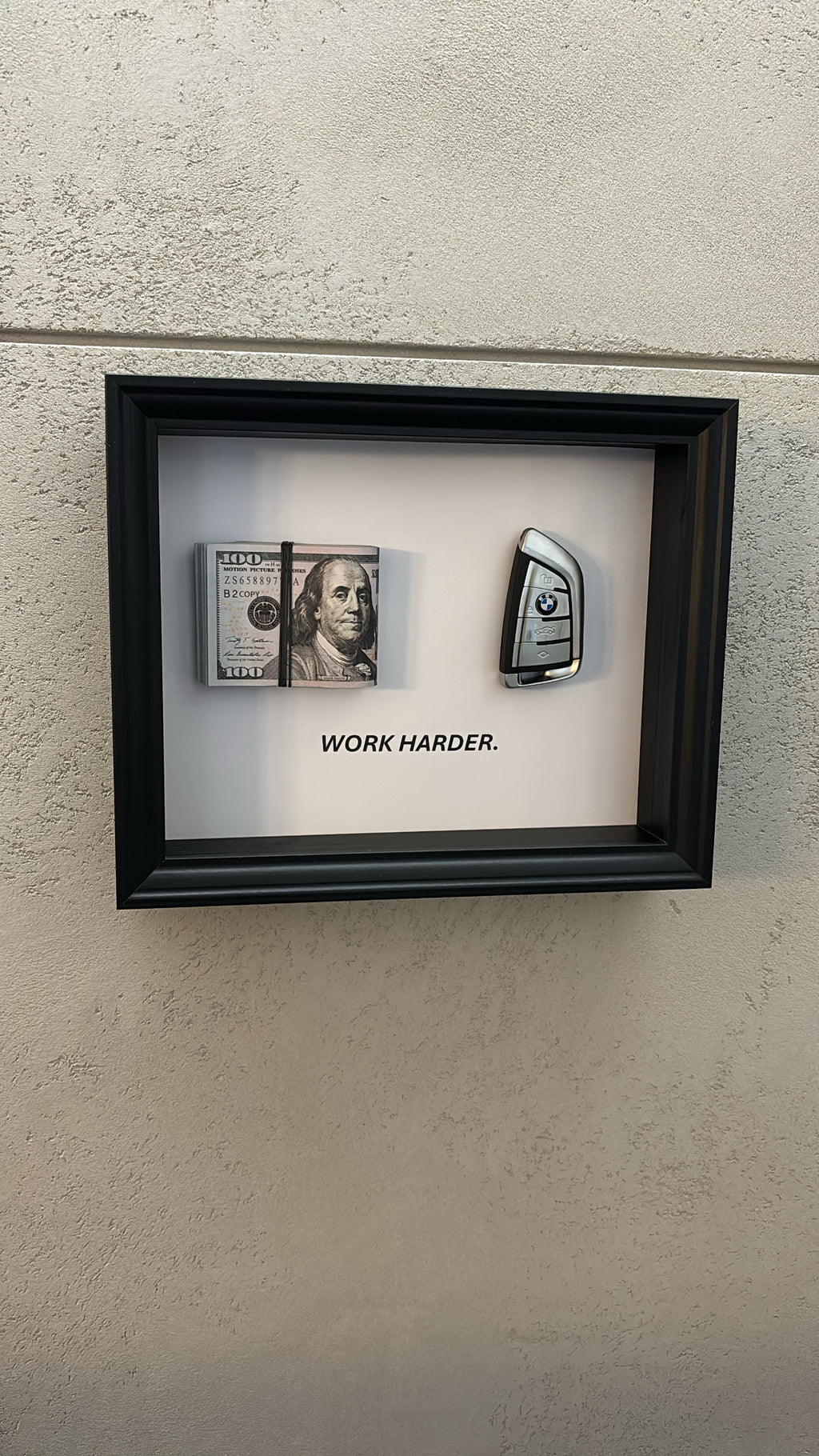 Royal Art No.17 BMW key+💵 Work harder