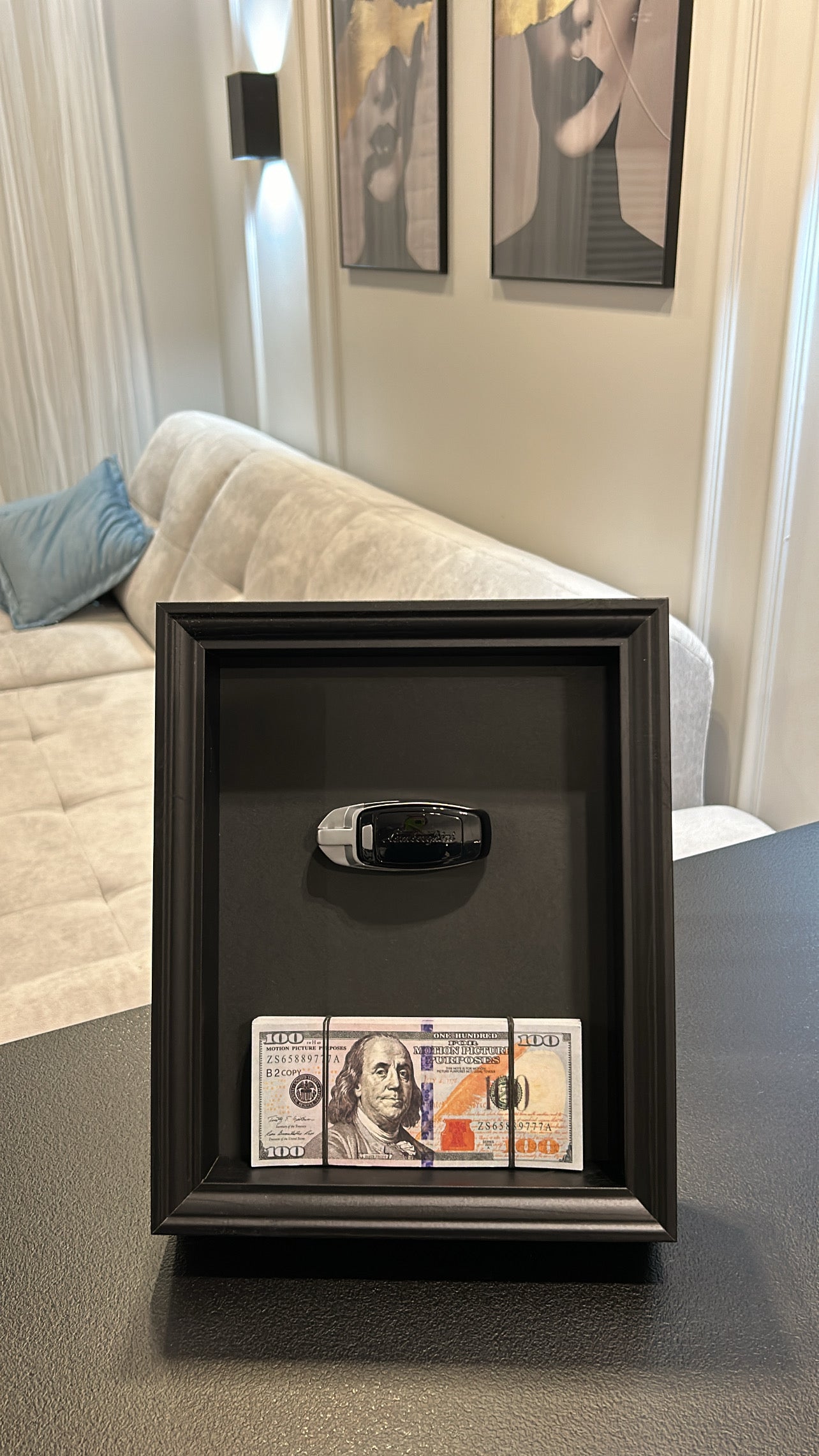 RoyalArt No.02 –Ramka  Lamborghini Urus+ 10 000 $