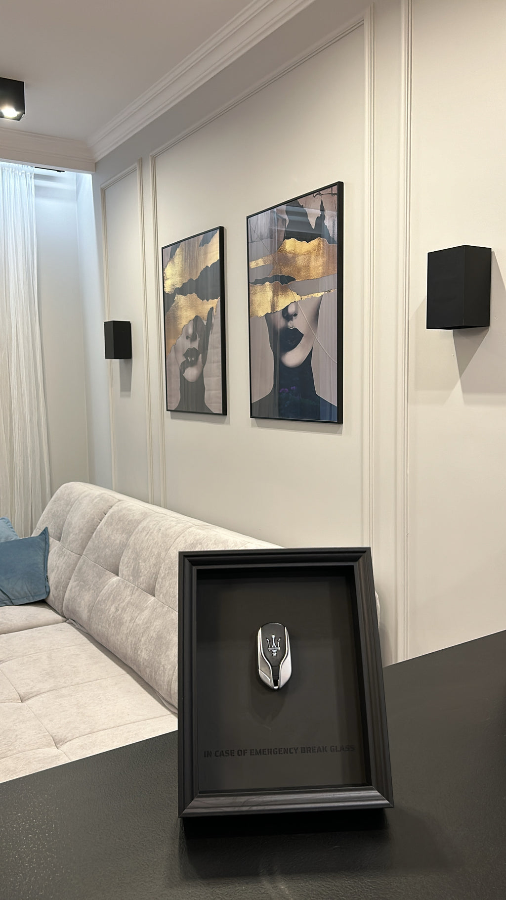 RoyalArt No.01- Maserati Levante Trofeo frame