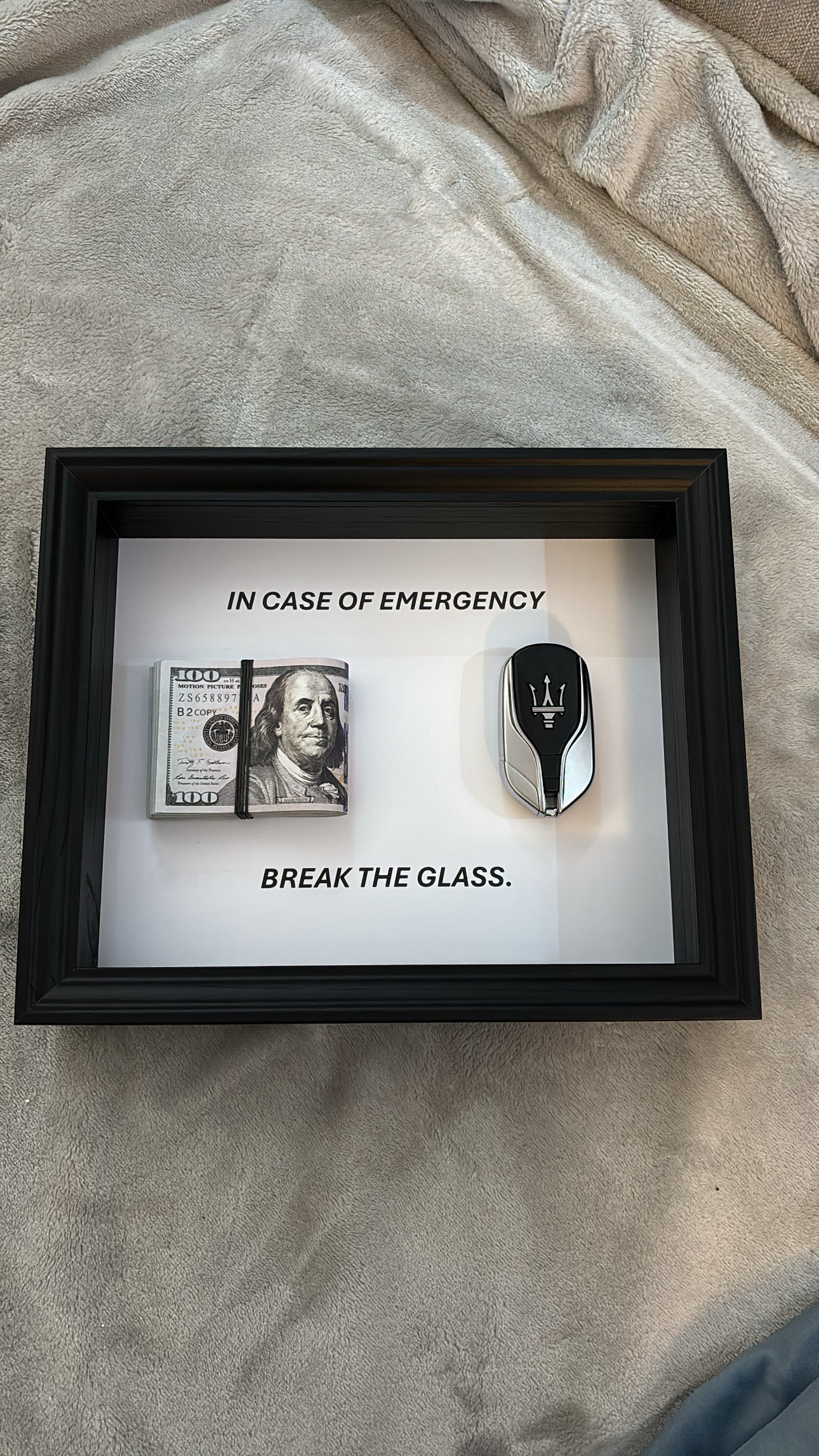 RoyalArt No.20- Maserati key +💵In Case of
