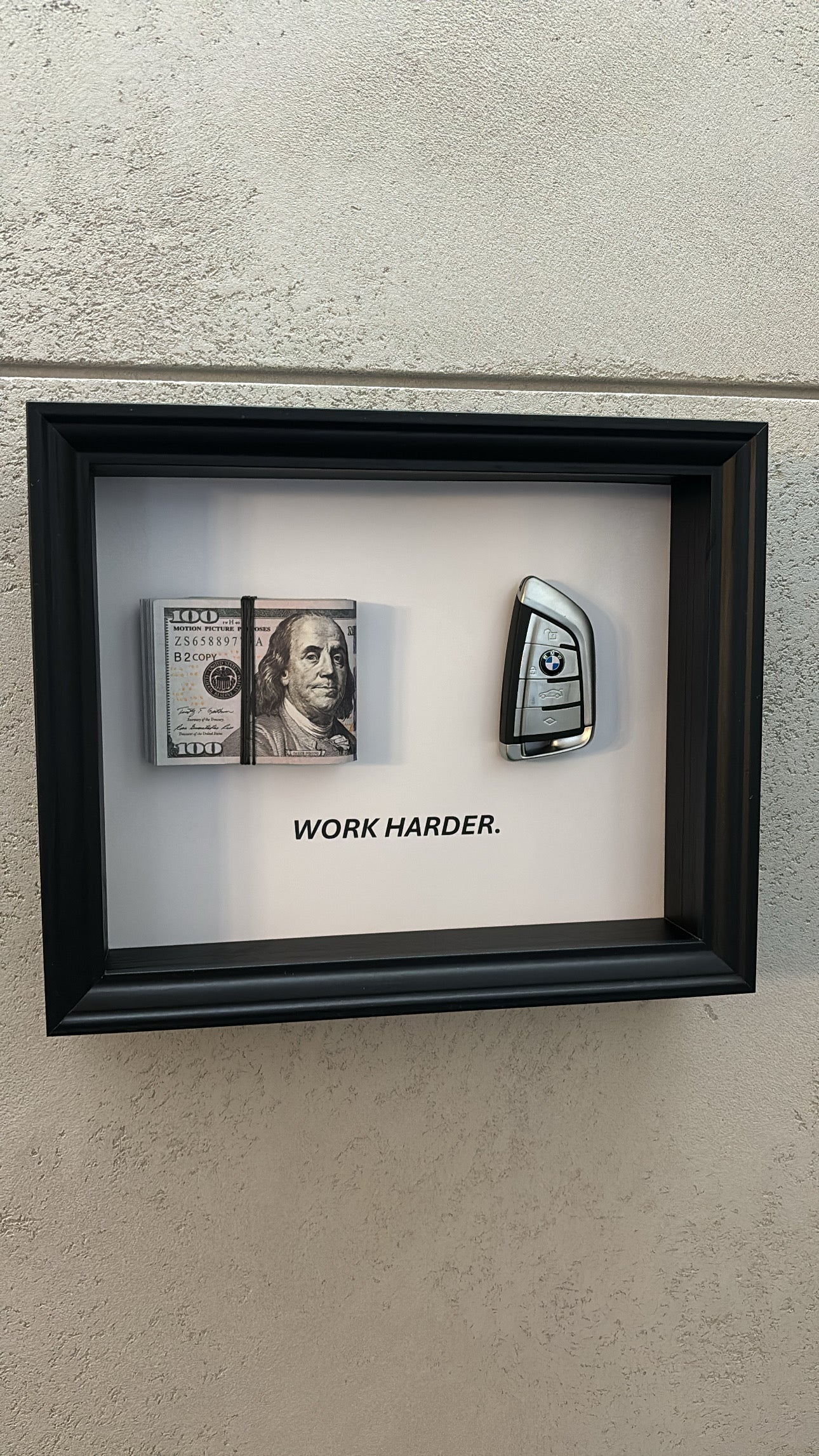 Royal Art No.17 BMW key+💵 Work harder